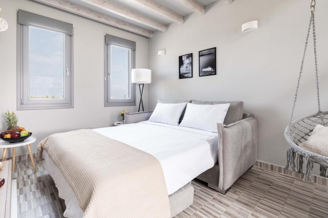 Melivoia House Collection - Private Jacuzzi Villas Foinikiá Екстериор снимка