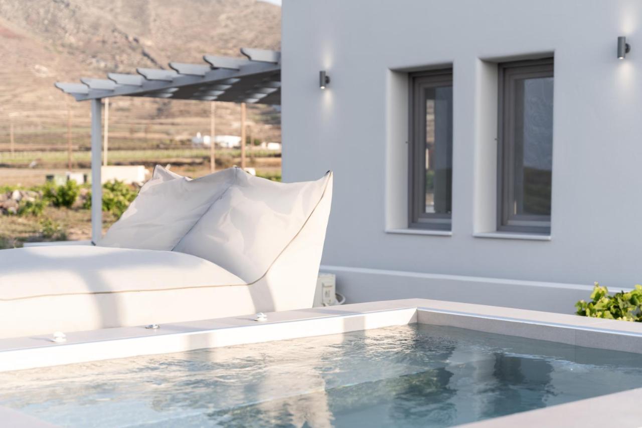 Melivoia House Collection - Private Jacuzzi Villas Foinikiá Екстериор снимка