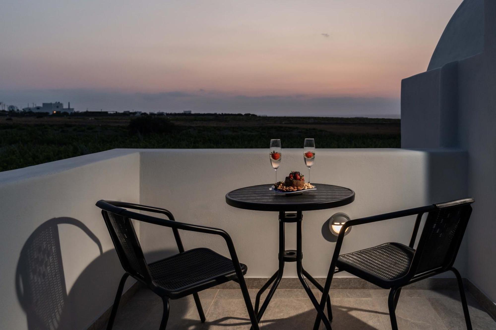 Melivoia House Collection - Private Jacuzzi Villas Foinikiá Екстериор снимка